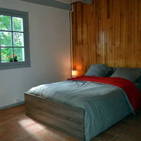 펜션 La Maison Ratabou Sainte-Eulalie-en-Born